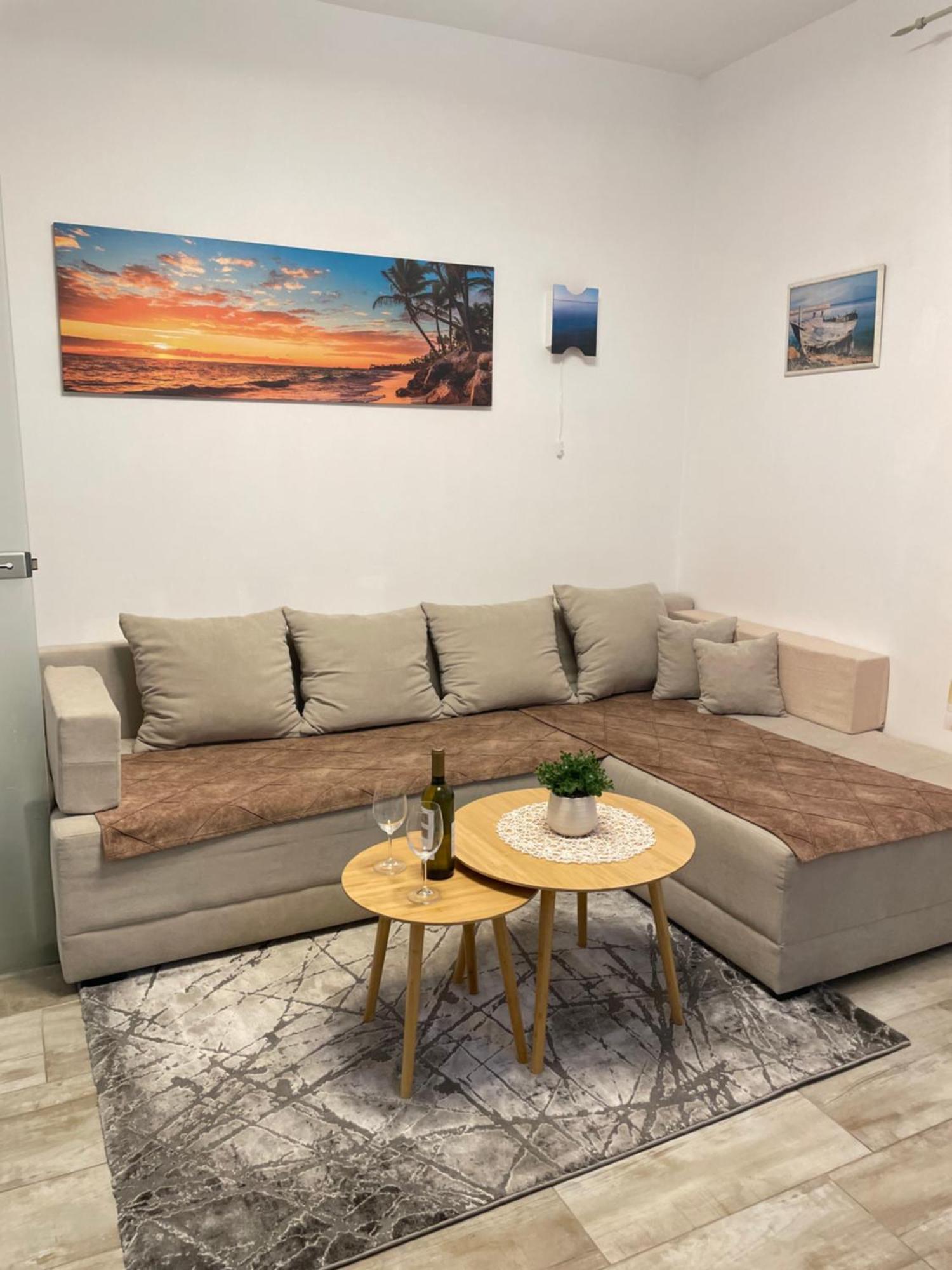 Apartment Lucija Jablanac Buitenkant foto