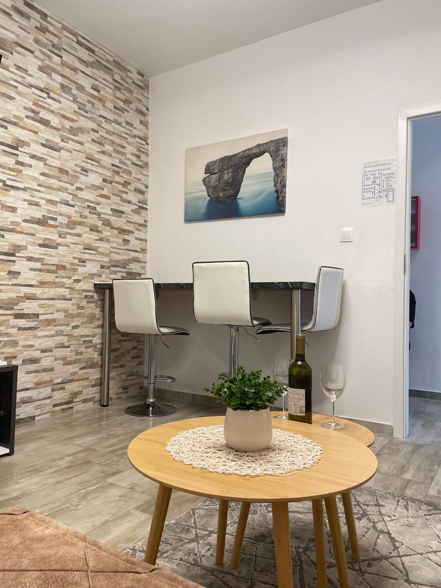 Apartment Lucija Jablanac Buitenkant foto